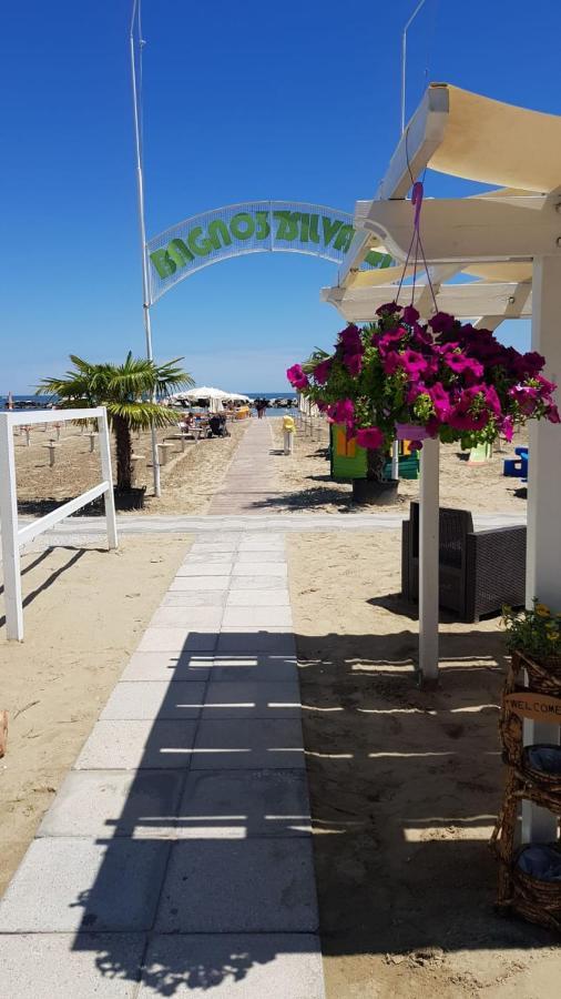 Hotel Morri بيلاريا-إيجيا مارينا المظهر الخارجي الصورة